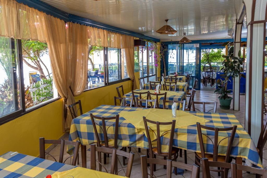 Astris Beach ภายนอก รูปภาพ